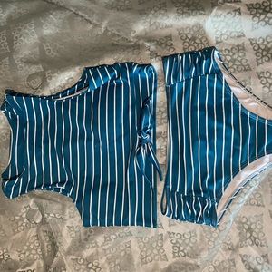 Swim suit